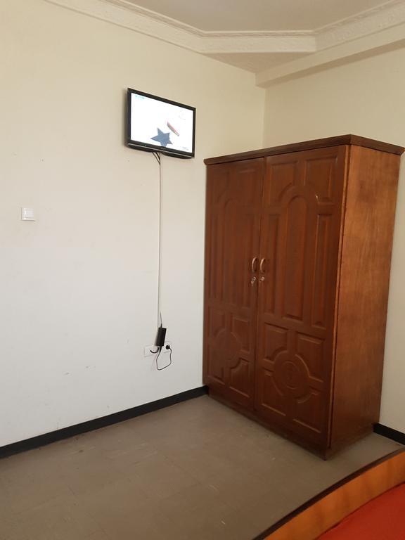 Comfort Zone Guest House & Pension Addis Ababa Exterior photo